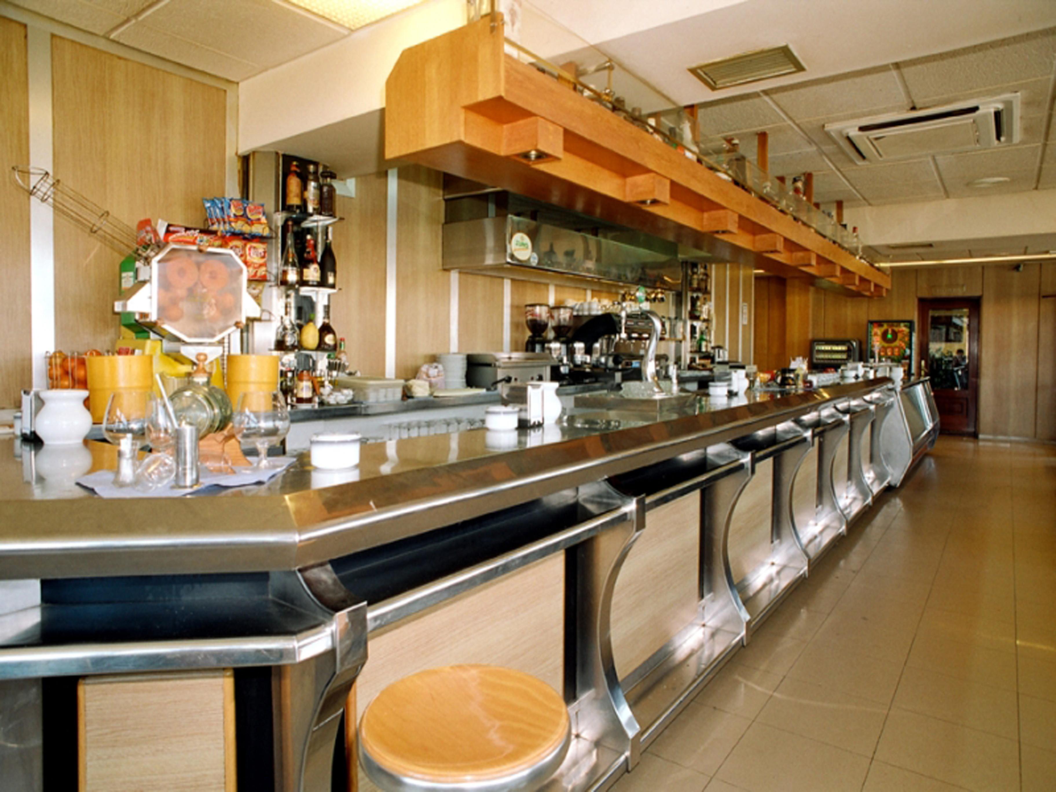 Hotel Los Angeles Guarnizo Restauracja zdjęcie